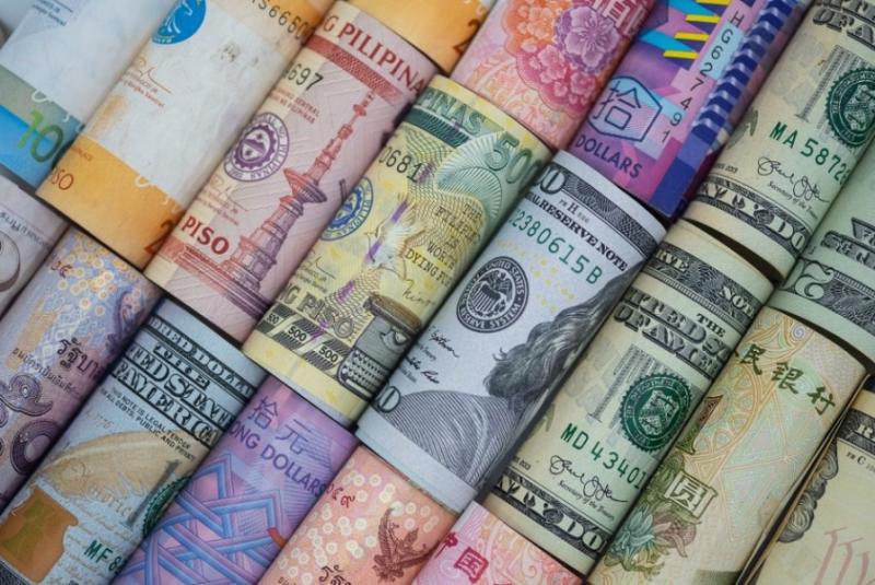 أسعار العملات أمام الجنيه المصري اليوم السبت 16 ديسمبر 2023