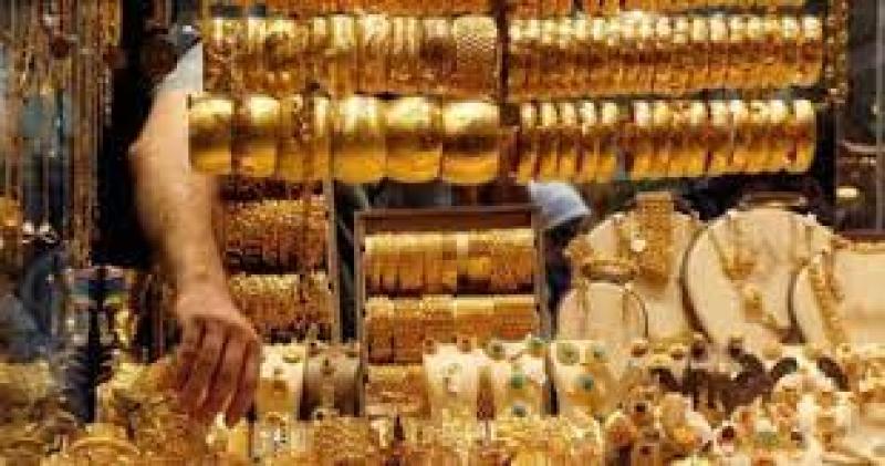 الذهب يواصل الصعود وسط توقعات بخفض سعر الفائدة