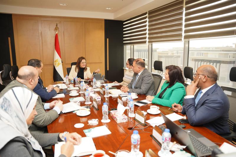 التمكين الاقتصادي للسيدات.. وزيرة التخطيط تتابع الموقف التنفيذي لتنمية الأسرة المصرية