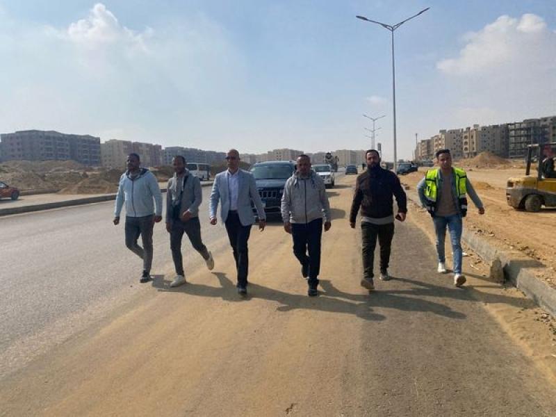وزير الإسكان يتابع أعمال الطرق والمرافق في الامتداد الجنوبي لمدينة القاهرة الجديدة