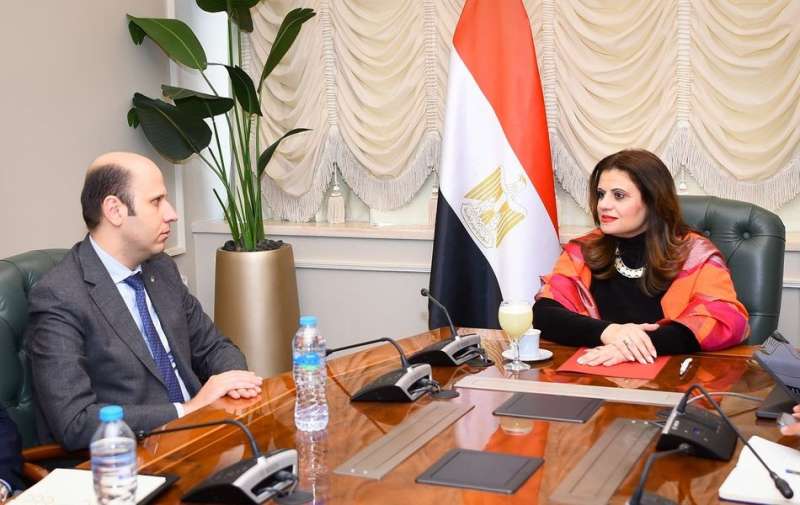 وزيرة الهجرة: منصة التسويق الإلكتروني تساعد المصريين بالخارج على شراء الاحتياجات المنزلية