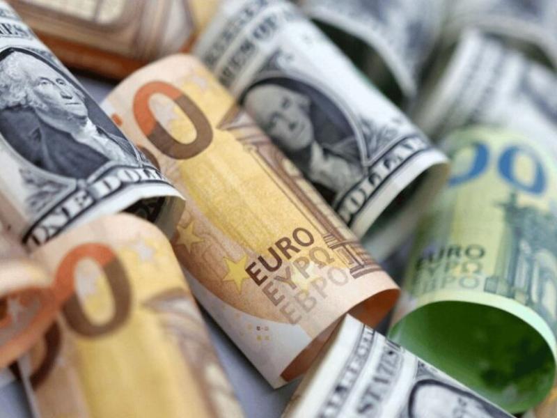 ارتفاع أسعار صرف العملات الأجنبية والعربية خلال تعاملاتها اليوم