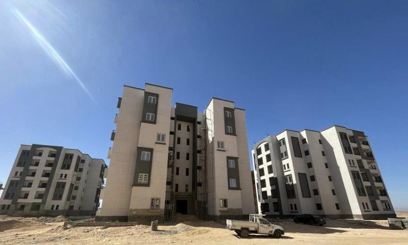 وزير الإسكان يتابع موقف وحدات المبادرة الرئاسية ”سكن لكل المصريين” بـ 5 مدن جديدة