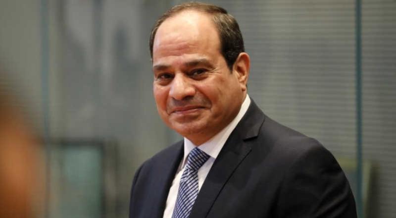 الرئيس السيسي يهنئ أقباط مصر بعيد القيامة المجيد