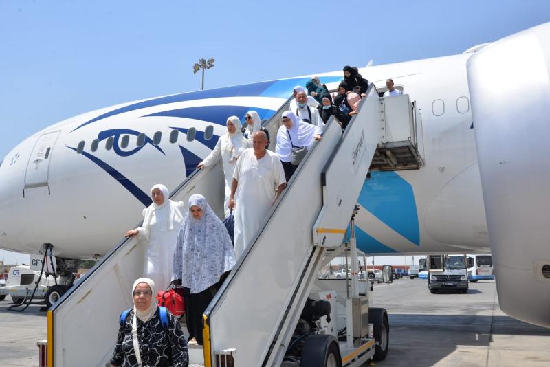 ”مصر للطيران” تسير غدا 20 رحلة جوية من الأراضي المقدسة